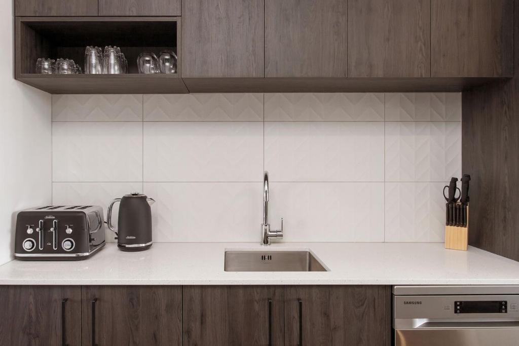 基督城Stylish Brand New Sunny 3Bdrm 3Bth Garage Sleeps 6公寓 外观 照片